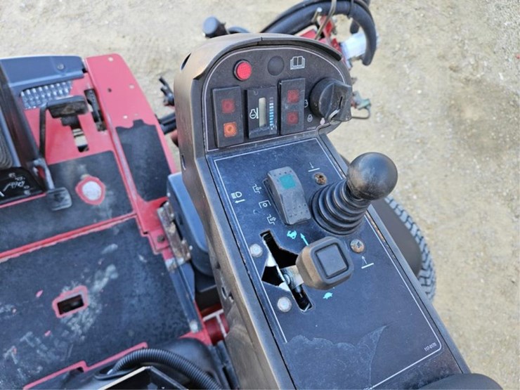 toro-reelmaster-5210-image-27