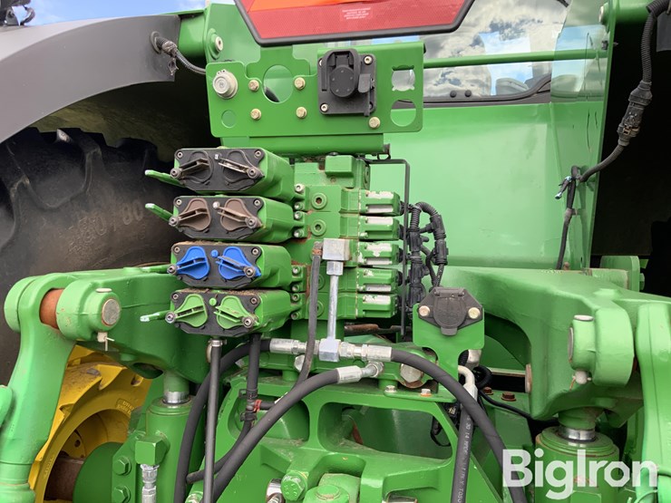 2015-john-deere-9370r-image-13