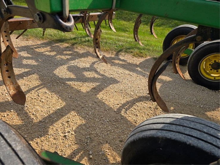 john-deere-714-image-15