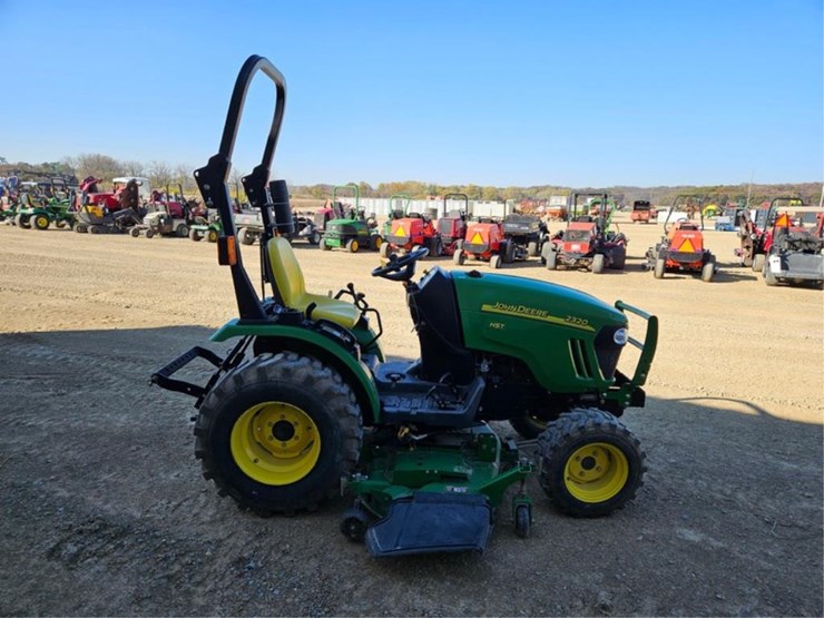 john-deere-2320-image-6