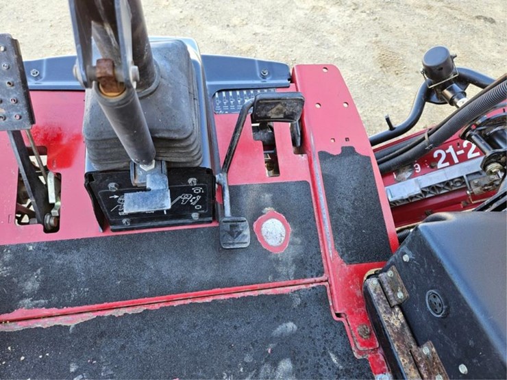 toro-reelmaster-5210-image-25
