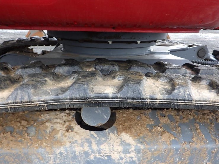 takeuchi-tb230-image-42