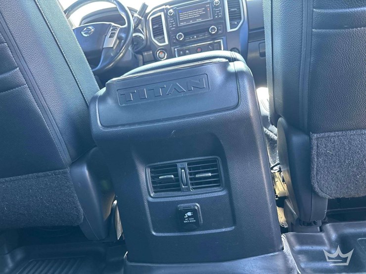 2018-nissan-titan-image-27