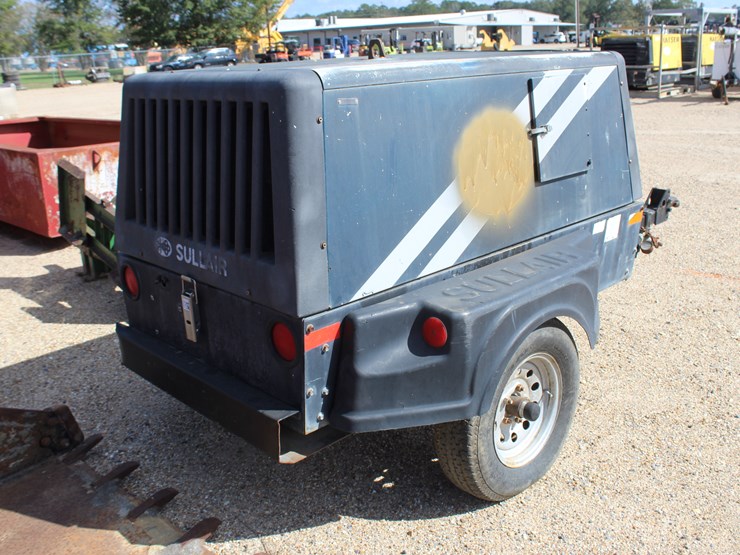 #2769-•-sullair-air-compressor-image-4