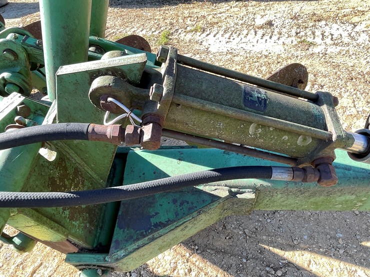 john-deere-2500-image-19