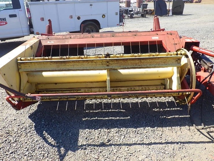 new-holland-477-image-11