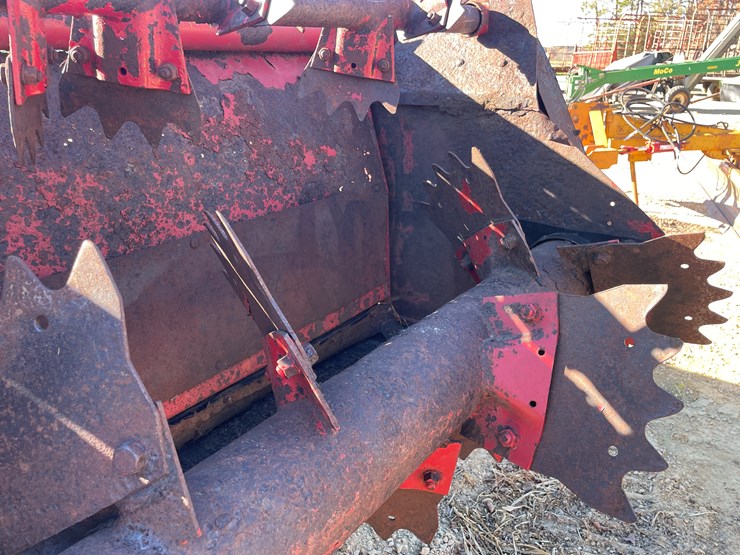 new-holland-195-image-17