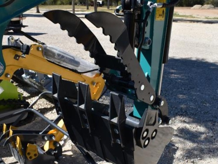 cfg-qk16r-mini-excavator-(serial-#-qk16r202509031436)-(k)-image-9