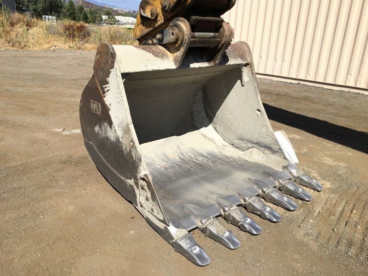 2013-caterpillar-336e-image-9