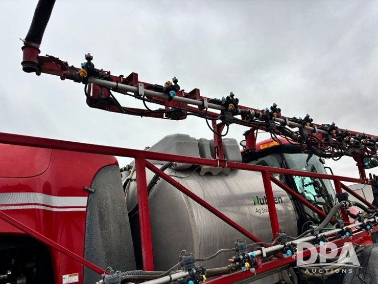 2019-case-ih-patriot-4440-image-91