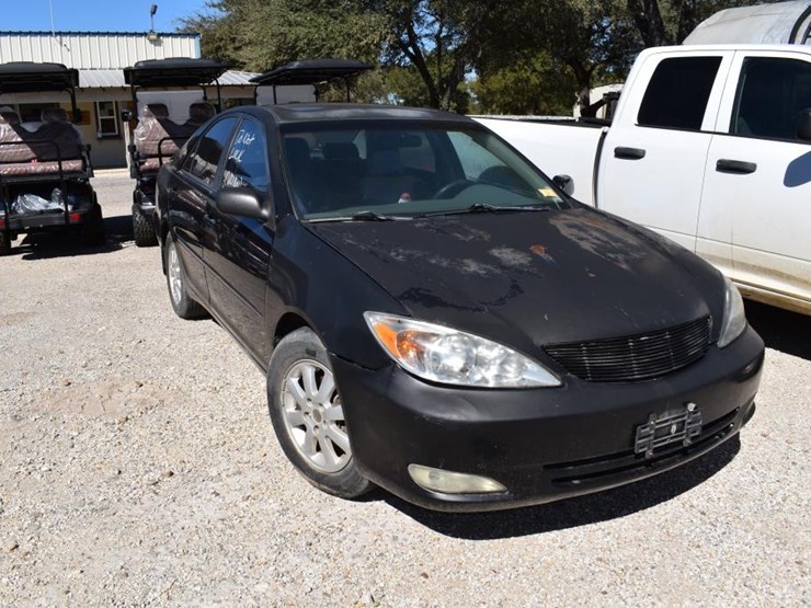2003-toyota-camry-car-(not-running,-no-key)-(vin-#-4t1be32k73u231836)-(mile-image-2