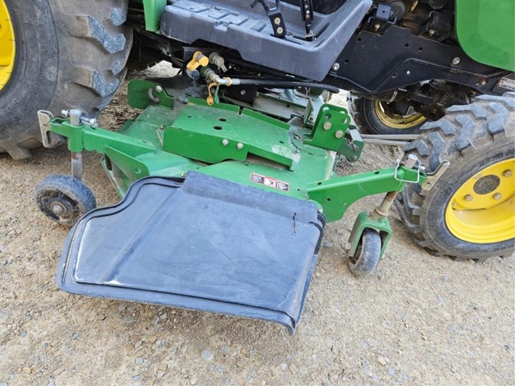 john-deere-2320-image-11