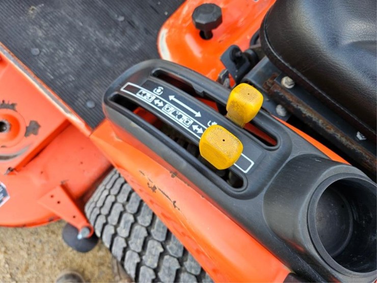 kubota-bx2230-image-18