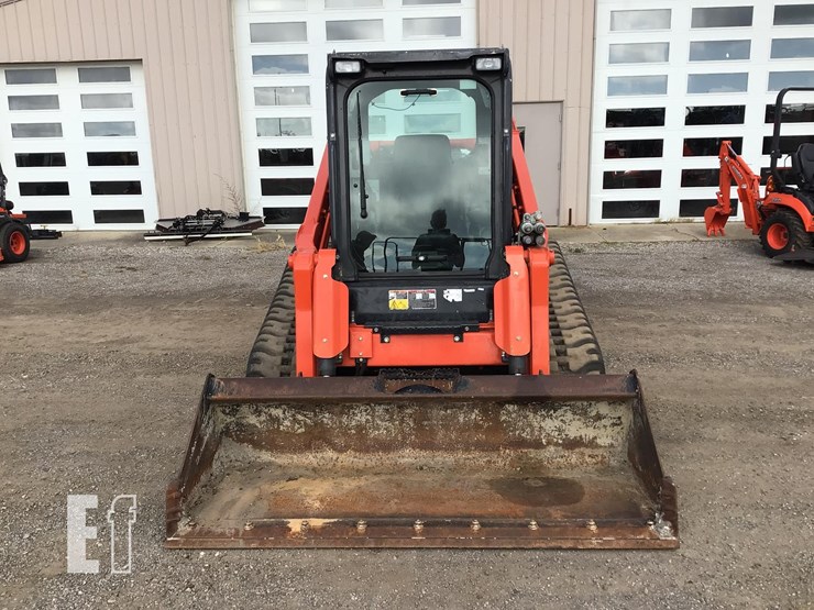 2024-kubota-svl97-2-image-5