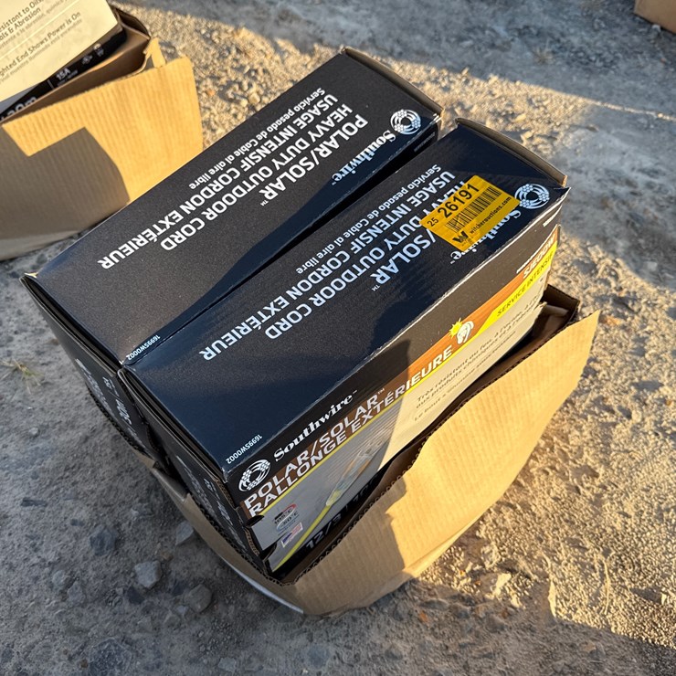 #26191 • Southwire Polar/Solar 100’ Extension Cord