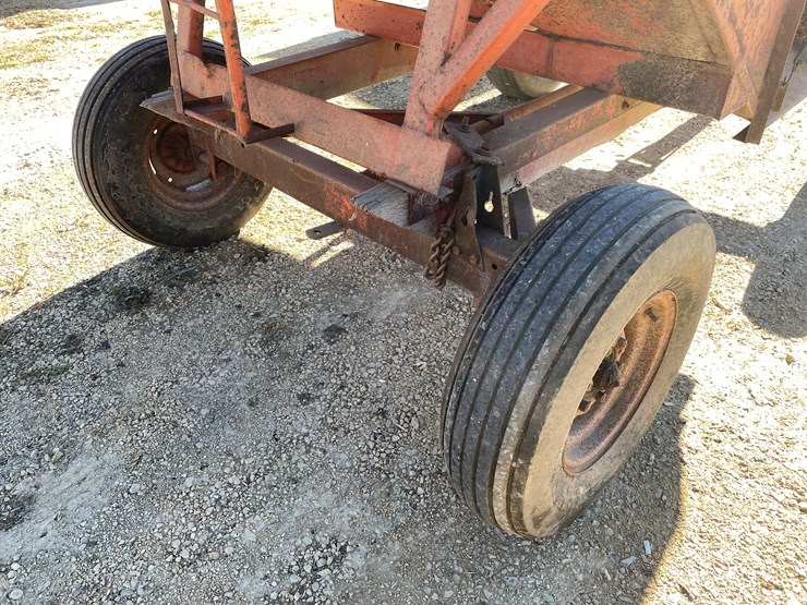 #5931-•-gravity-box-on-running-gear-image-30