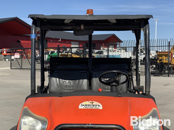 2018-kubota-rtvx1140-image-10