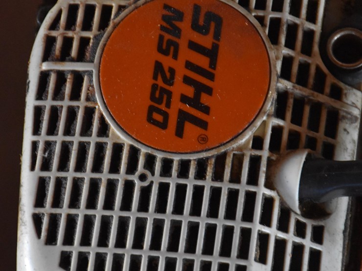 john-deere-250-image-5