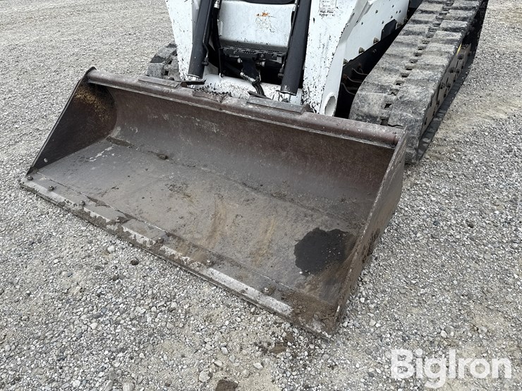 2017-bobcat-t870-image-14