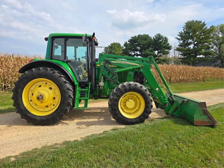 john-deere-7520-image-14