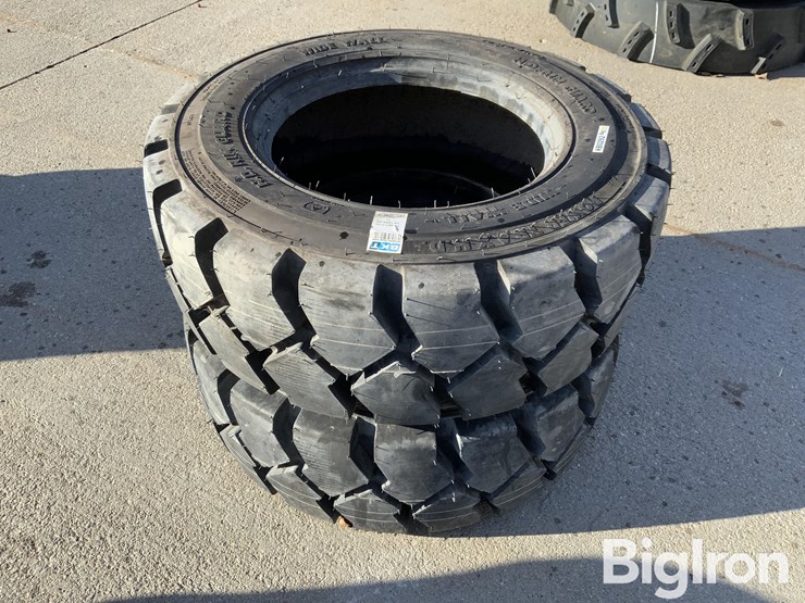 bkt-powertrax-hd-10-16.5-skid-steer-tires-image-3