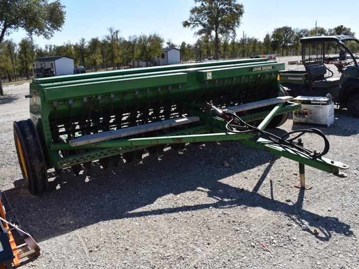 john-deere-450-image-2