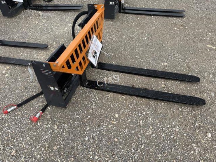 #124-•-heavy-duty-hydraulic-skid-steer-48"-forks-&-frame-image-1