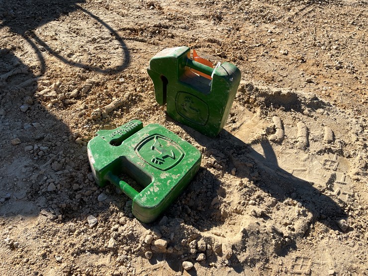 john-deere-la-image-1