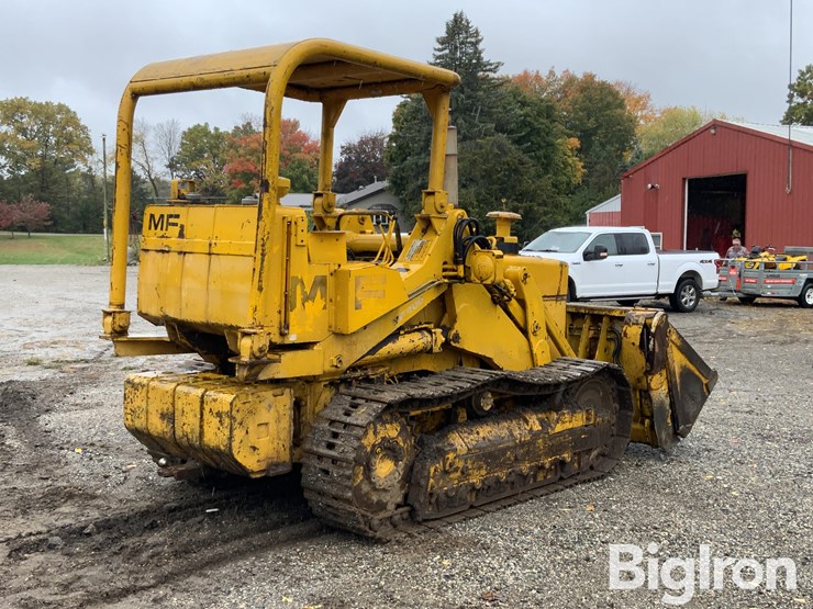 1975-massey-ferguson-mf400-image-5