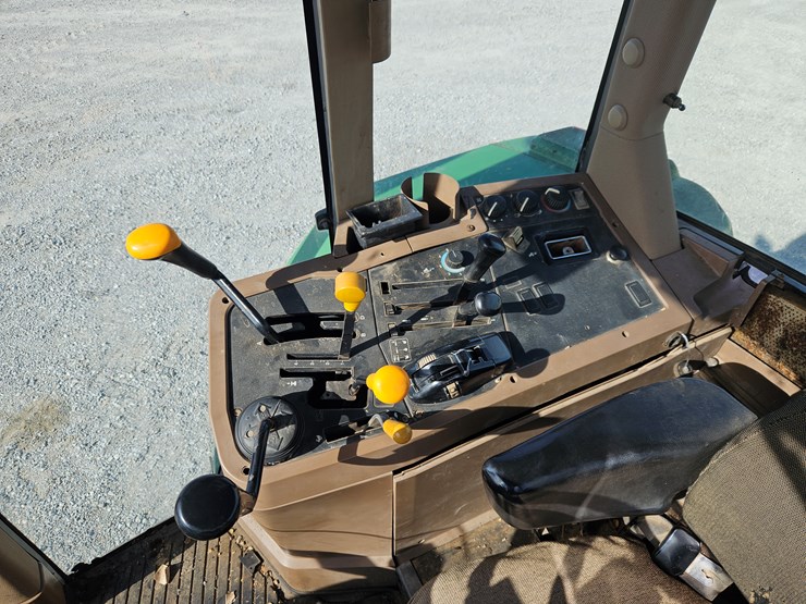 1998-john-deere-7210-image-11