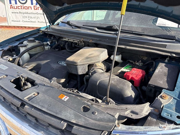 2011-ford-edge-image-15