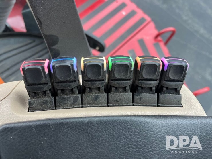 2025-case-ih-steiger-715-quadtrac-tractor-(jn3260)-image-88