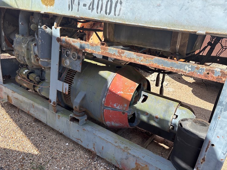 #2585-•-lincoln-sa-400-welding-machine-|-parts-or-repair-image-5