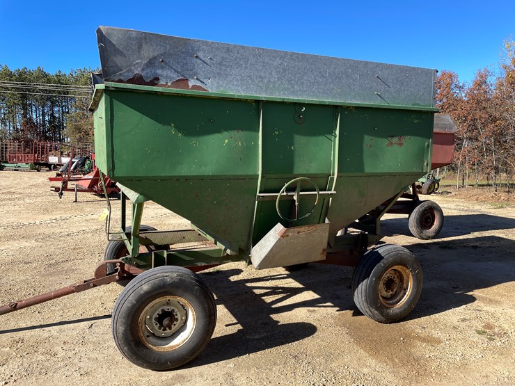 #5929-•-gravity-box-on-running-gear-image-8