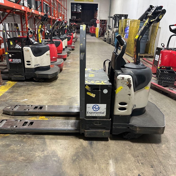 2015 CROWN PE4500-60