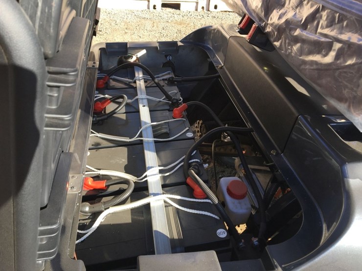 unused-2025-sd-lanch-sdlgc80-4-passenger-golf-image-9