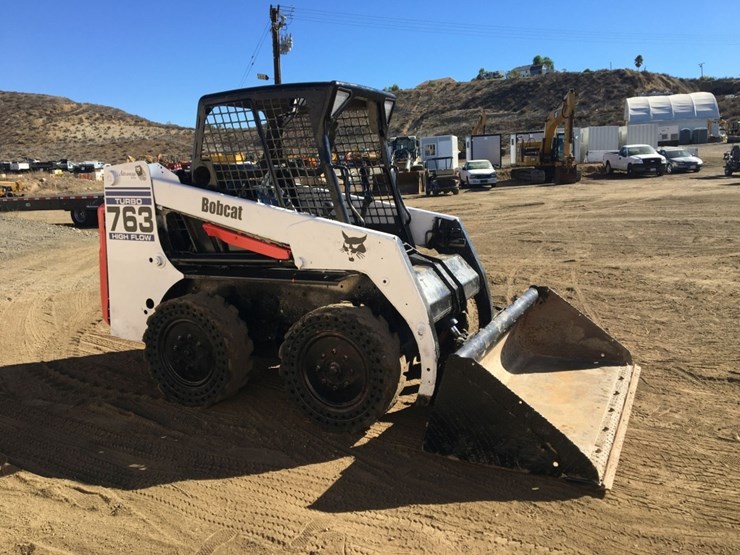 2001-bobcat-763-image-2