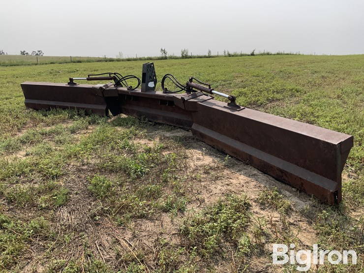 3-pt-manure-pusher-image-1