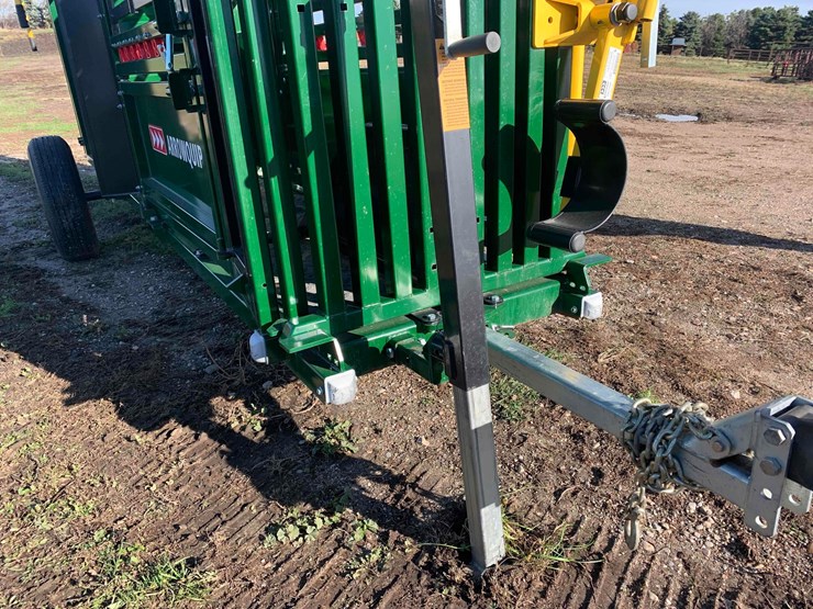 arrow-quip-748-ef-8-portable-chute-image-17