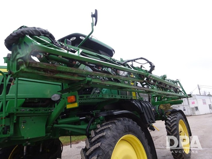 2015-john-deere-r4038-image-63