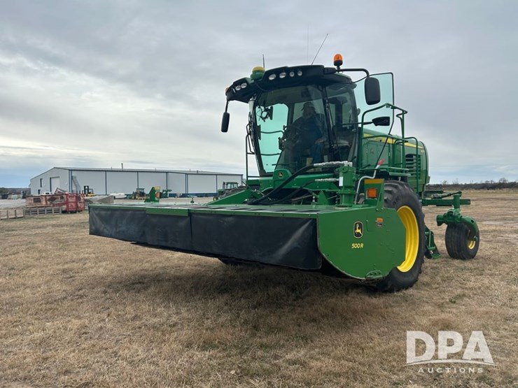 2020-john-deere-w235-image-43