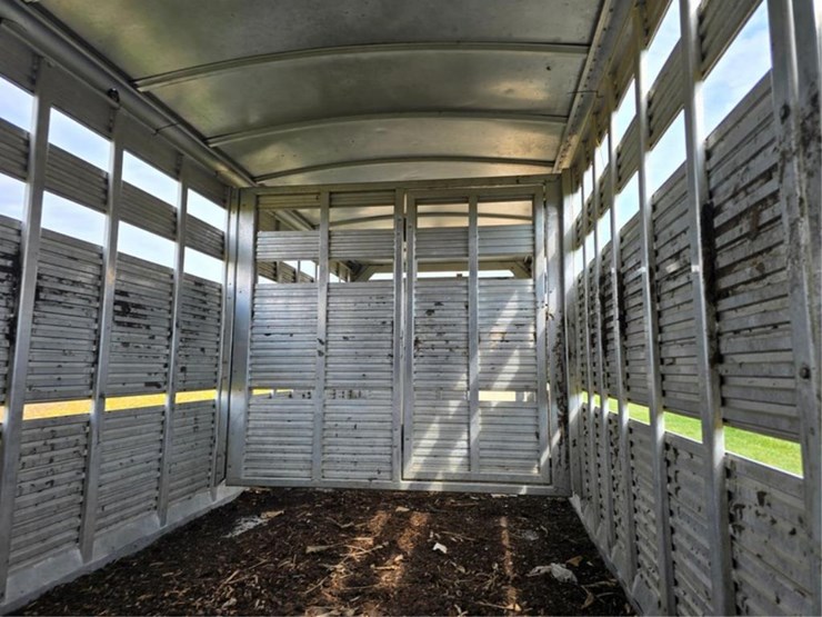 #25-•-1997-alumiline-all-american-cattle-trailer-image-16