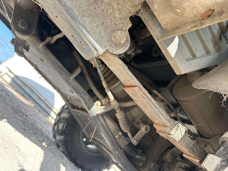 2012-kubota-rtv900-image-16