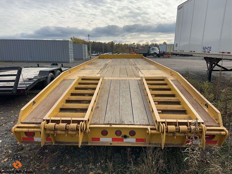 2012-bws-trailer-image-3