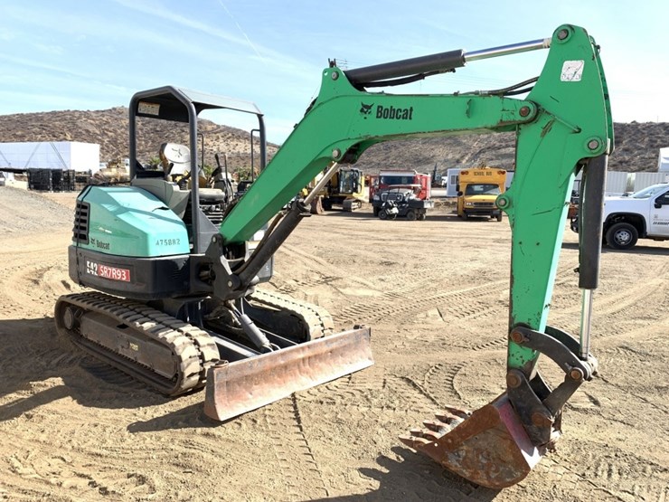 2012-bobcat-e42-image-2