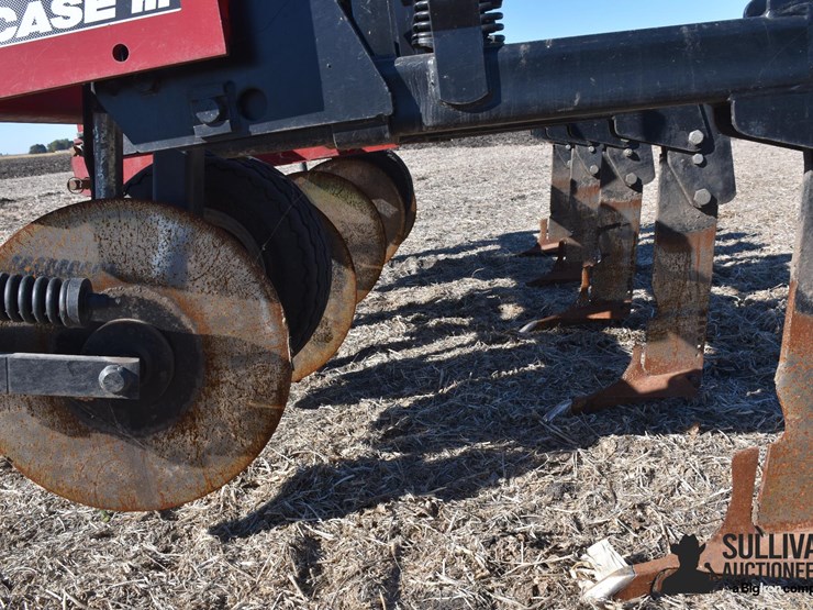 case-ih-2500-image-10