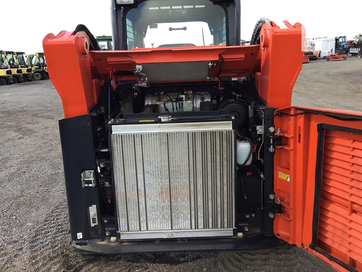 2016-kubota-svl75-2-image-20