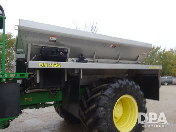 2018-john-deere-f4365-image-54