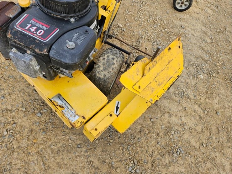 #3159-•-bedsharpener-900-bed-edger-image-9