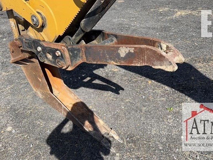 caterpillar-420f2-it-image-29